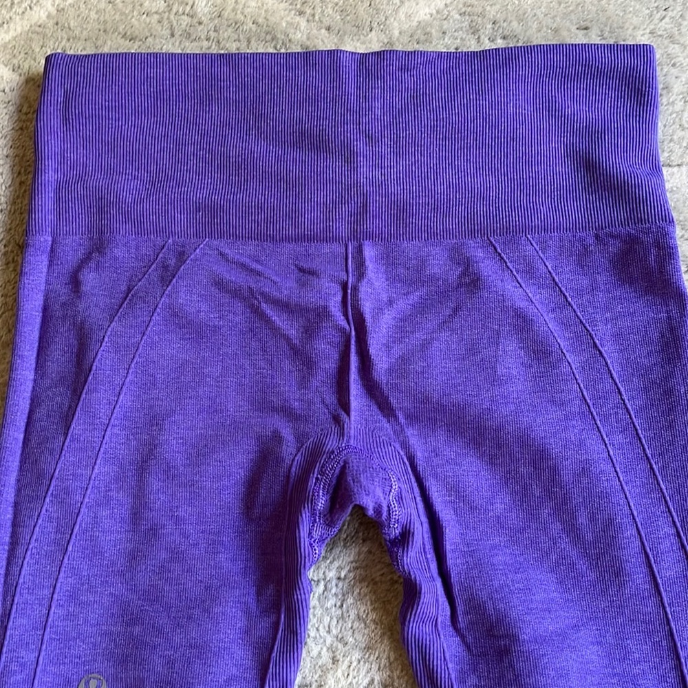 Lululemon In The Flow Crop - Picture 6 of 12
